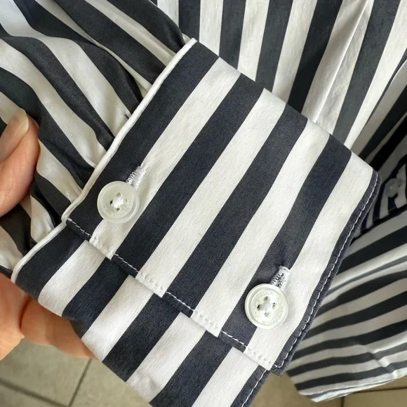 NWT, striped dress, V-Neck, White House Black Market - Picture 4 of 9